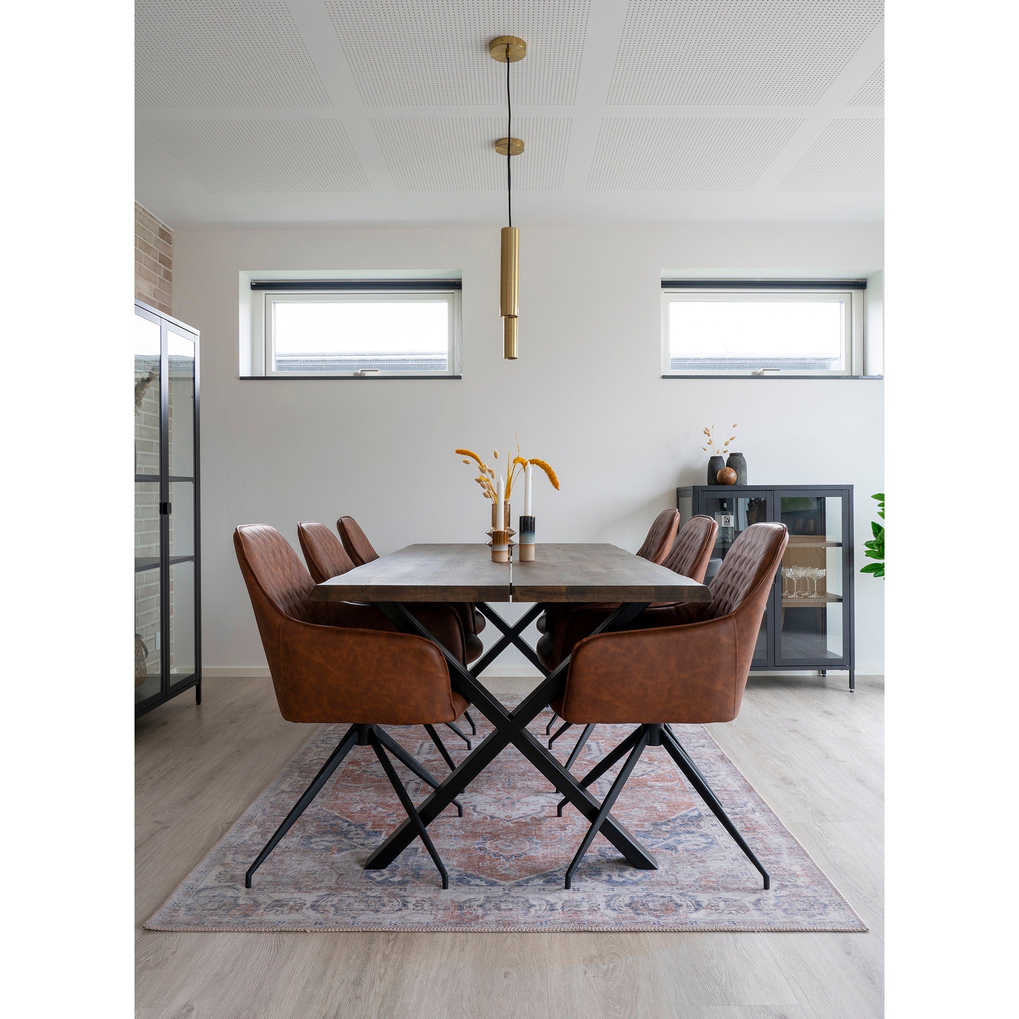 House Nordic Harbo Matstol with swivel Brun