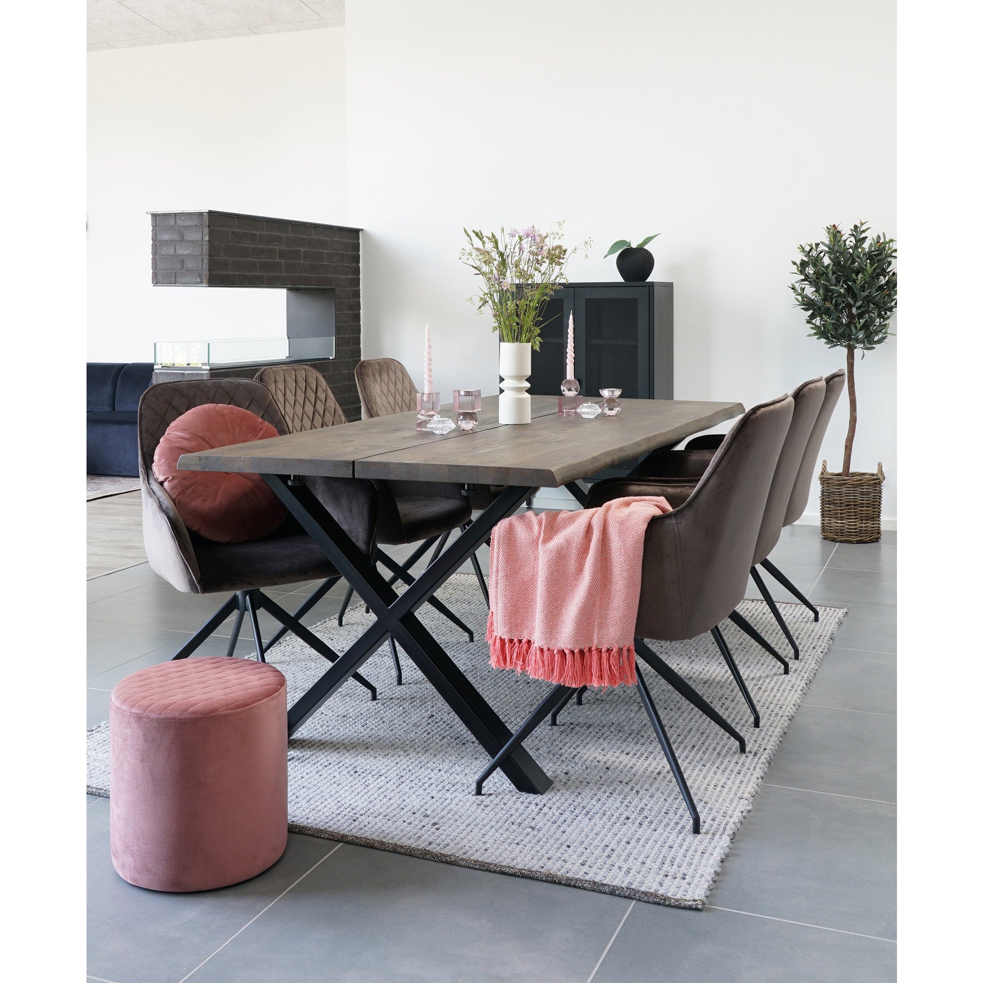House Nordic Harbo Matstol with swivel Light Brun