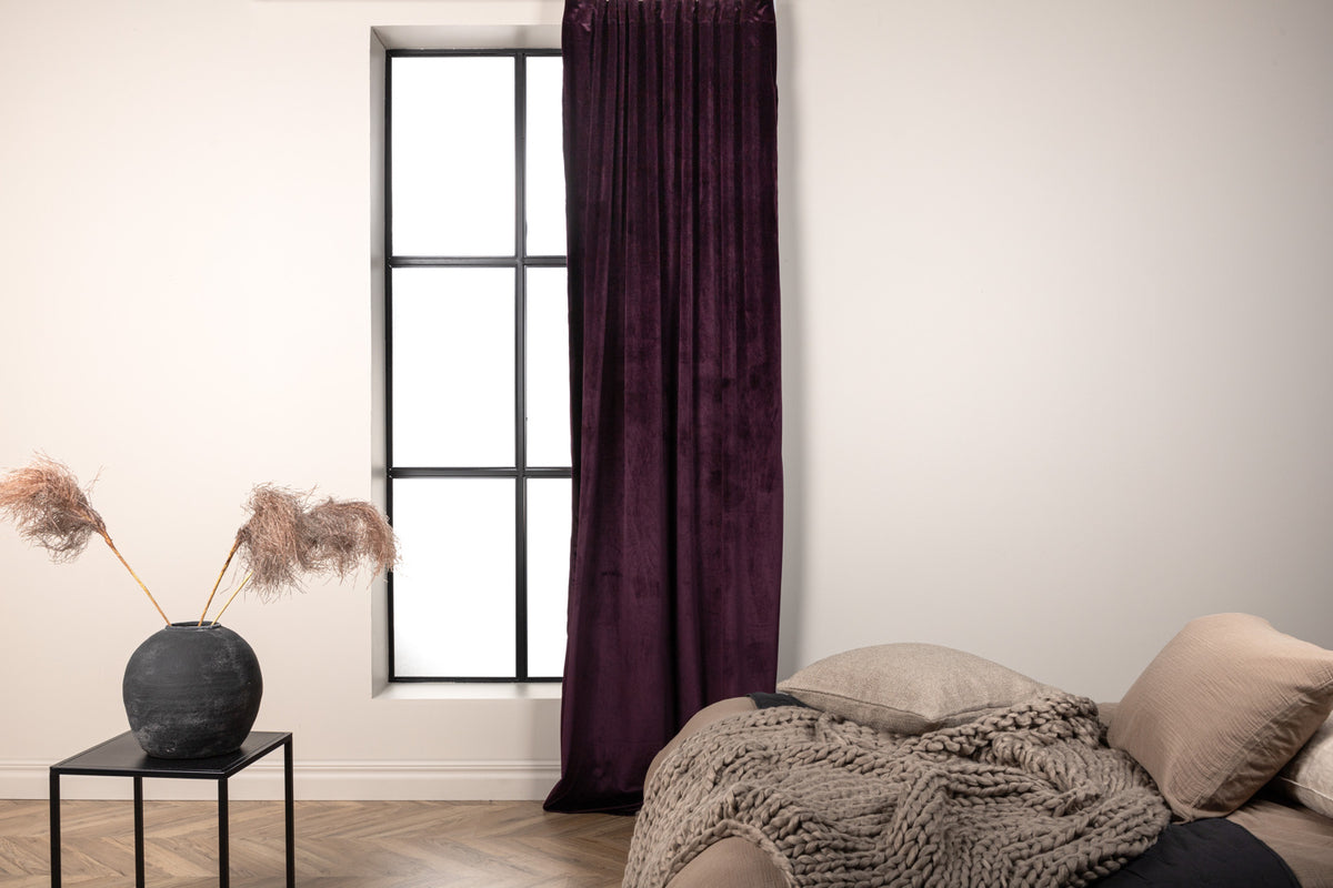 Venture Home Mary Gardiner 135x250 Lila