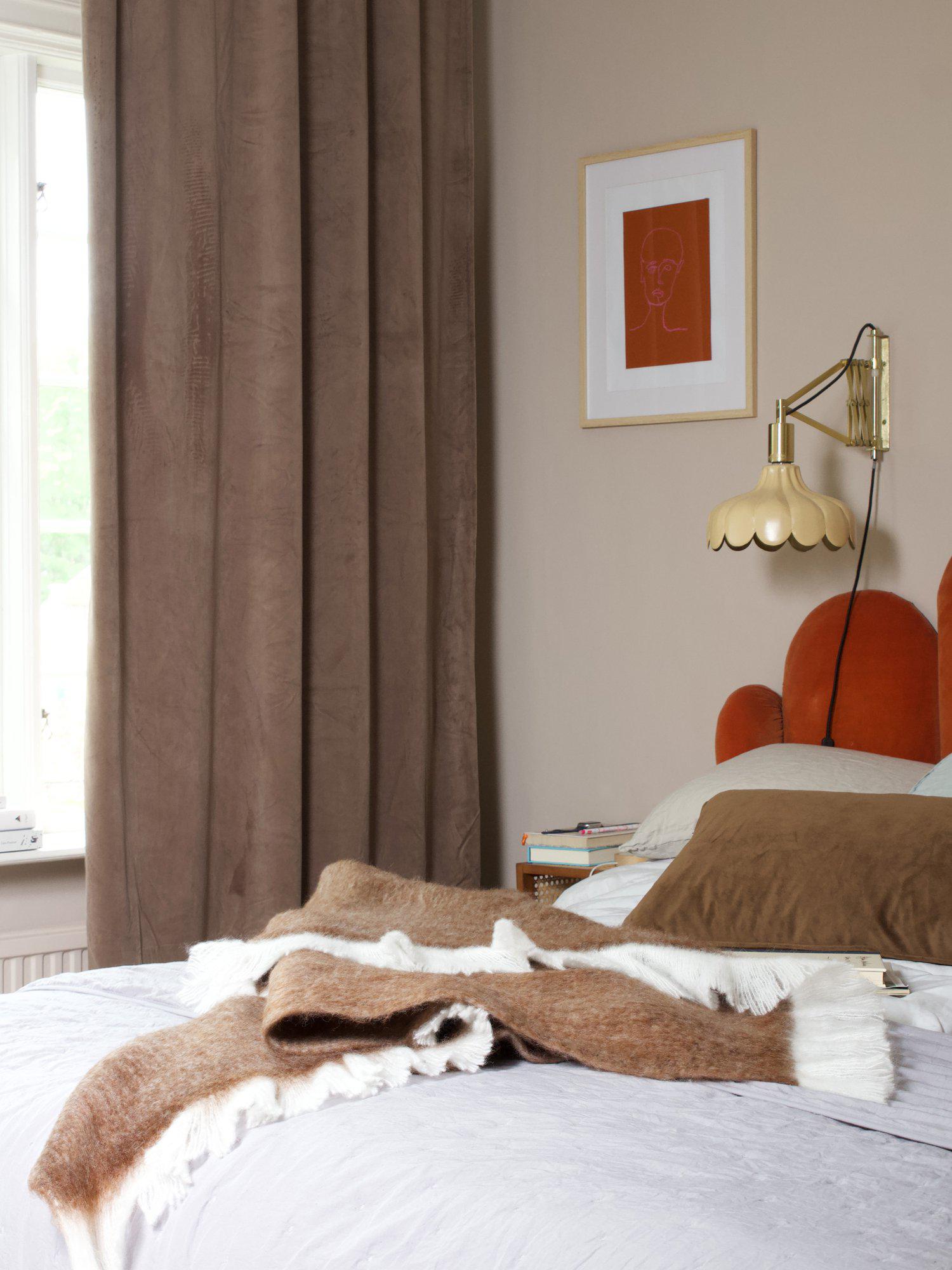 Svanefors Estelle Gardin 2P Nougat 2x135x280cm