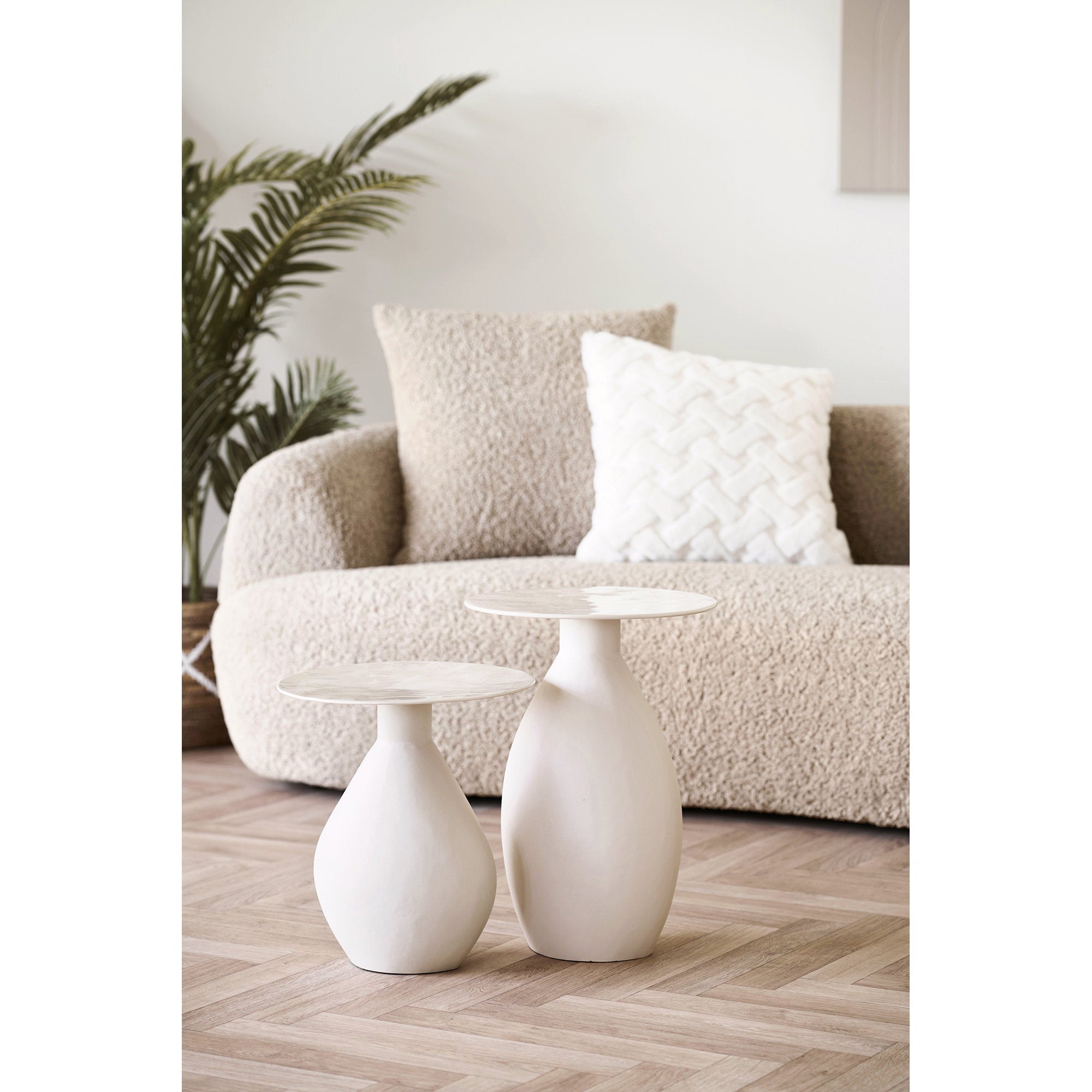 House Nordic Calais Sidobord Off-Vit