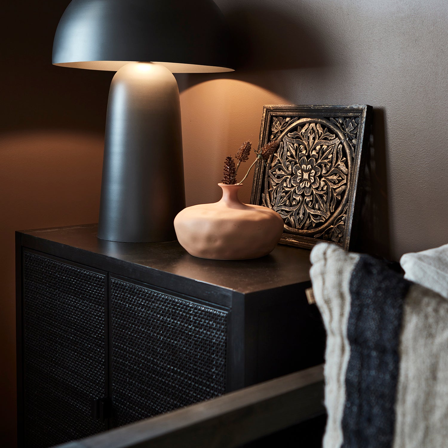 Affari Of Sweden FUNGI Bordslampa L, Mörkgrå