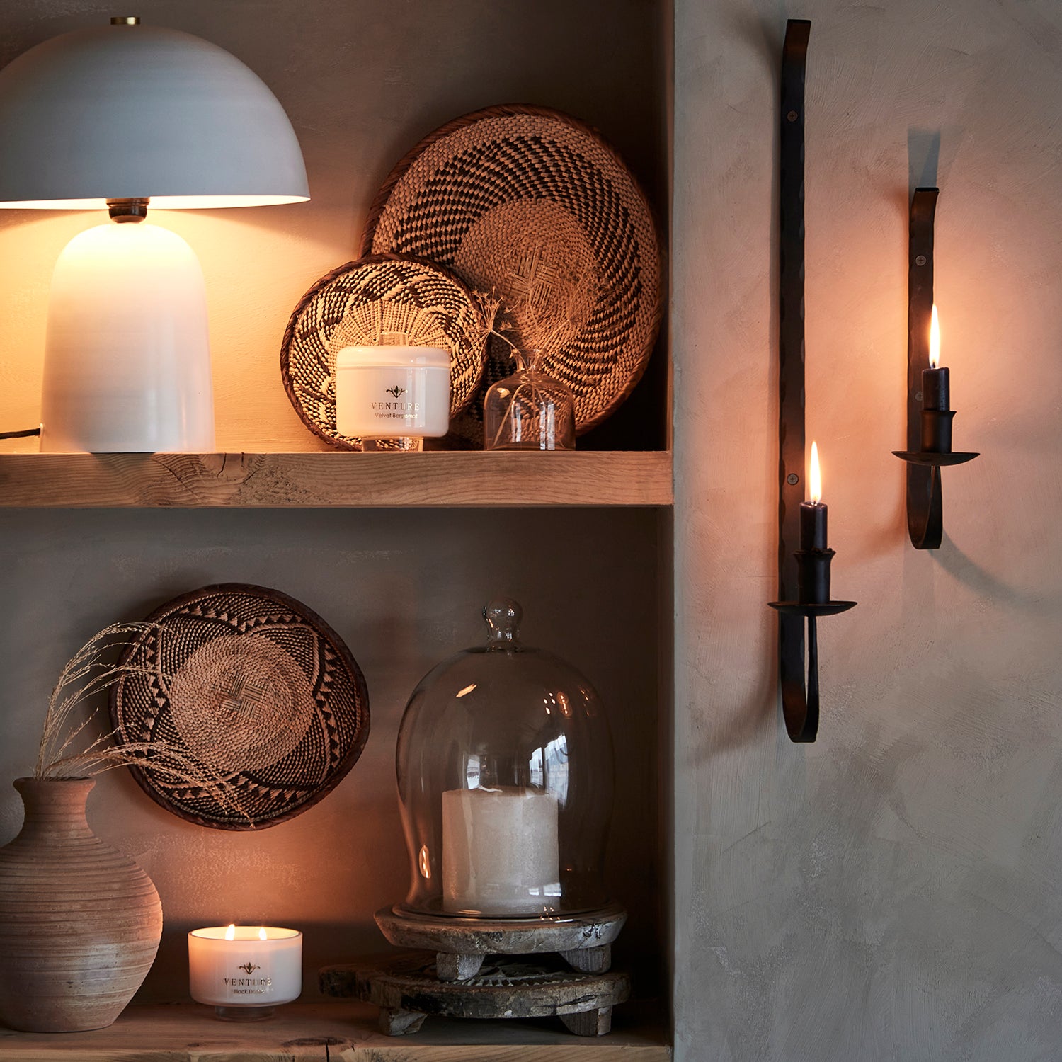 Affari Of Sweden FUNGI Bordslampa M, Vit