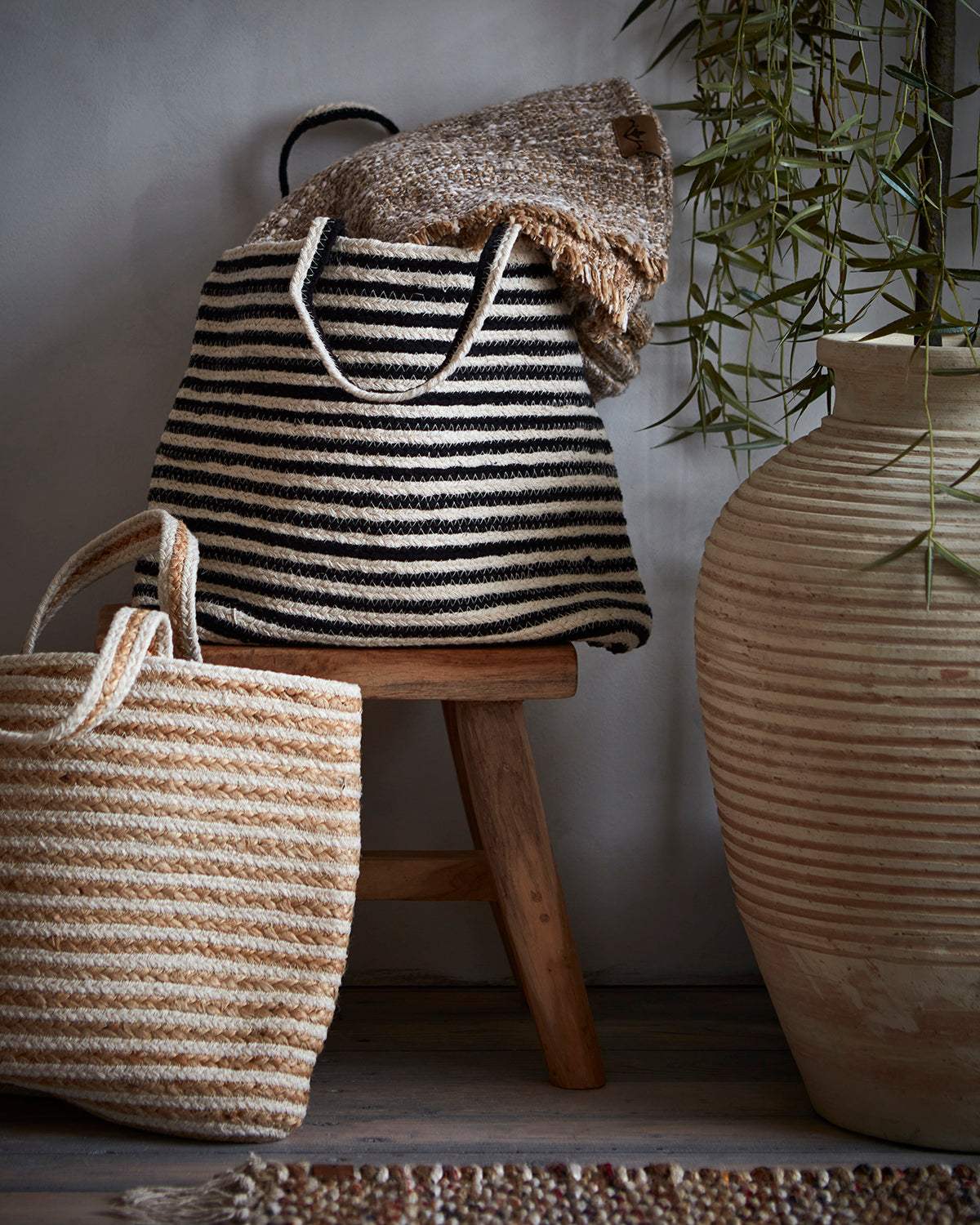 Affari Of Sweden THEO Urna, Terrakotta