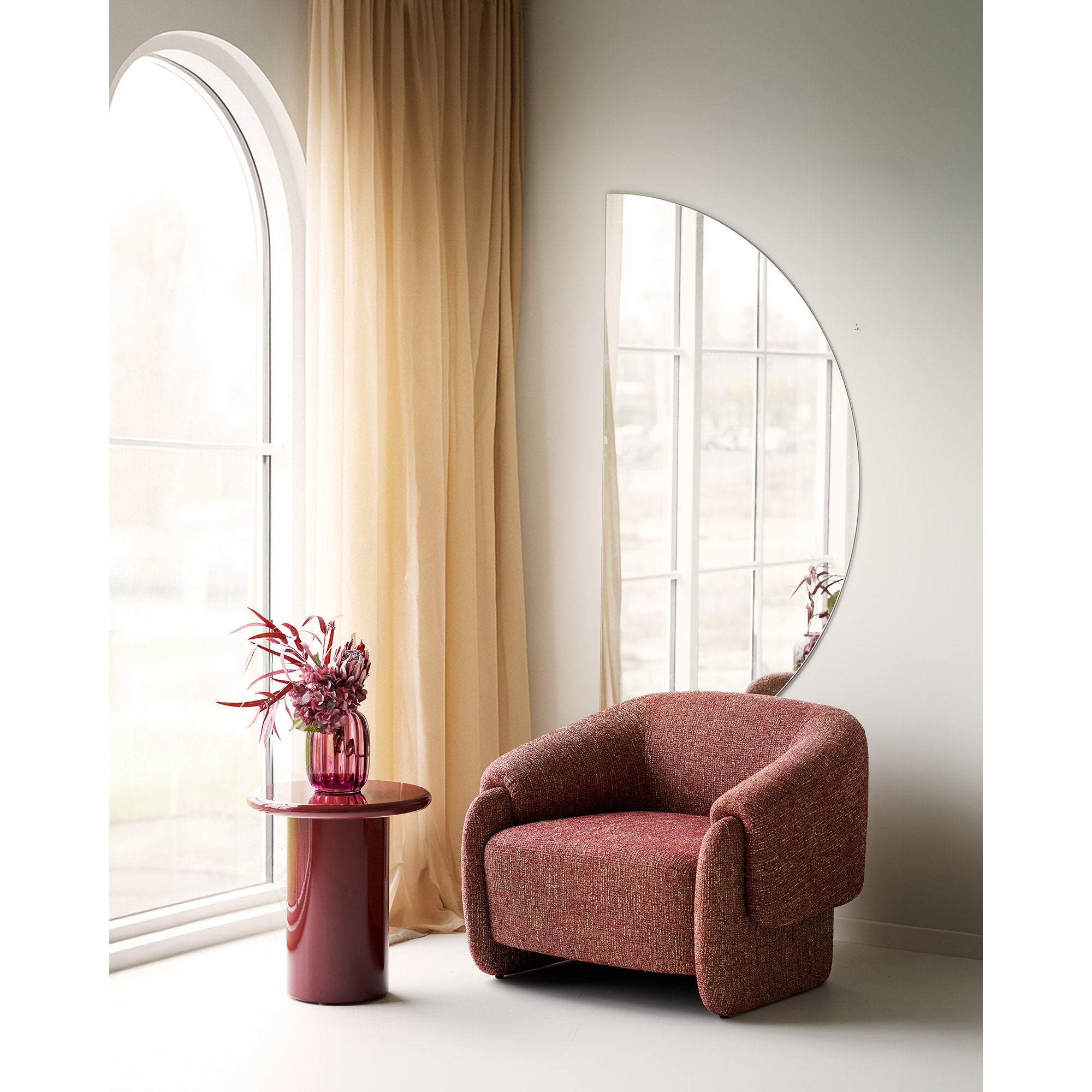 House Nordic Vas Chestnut Red
