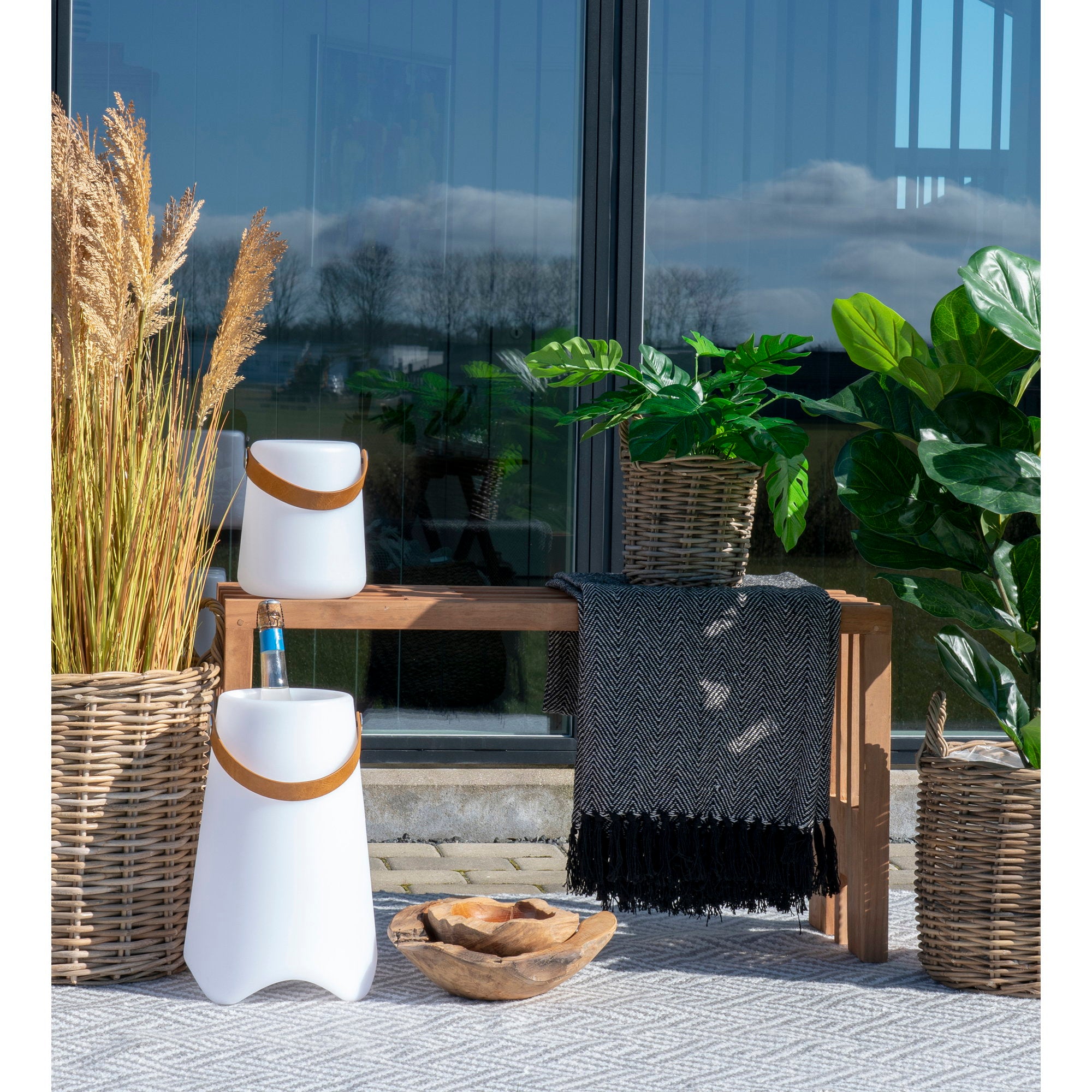 House Nordic Bristol LED Wine cooler