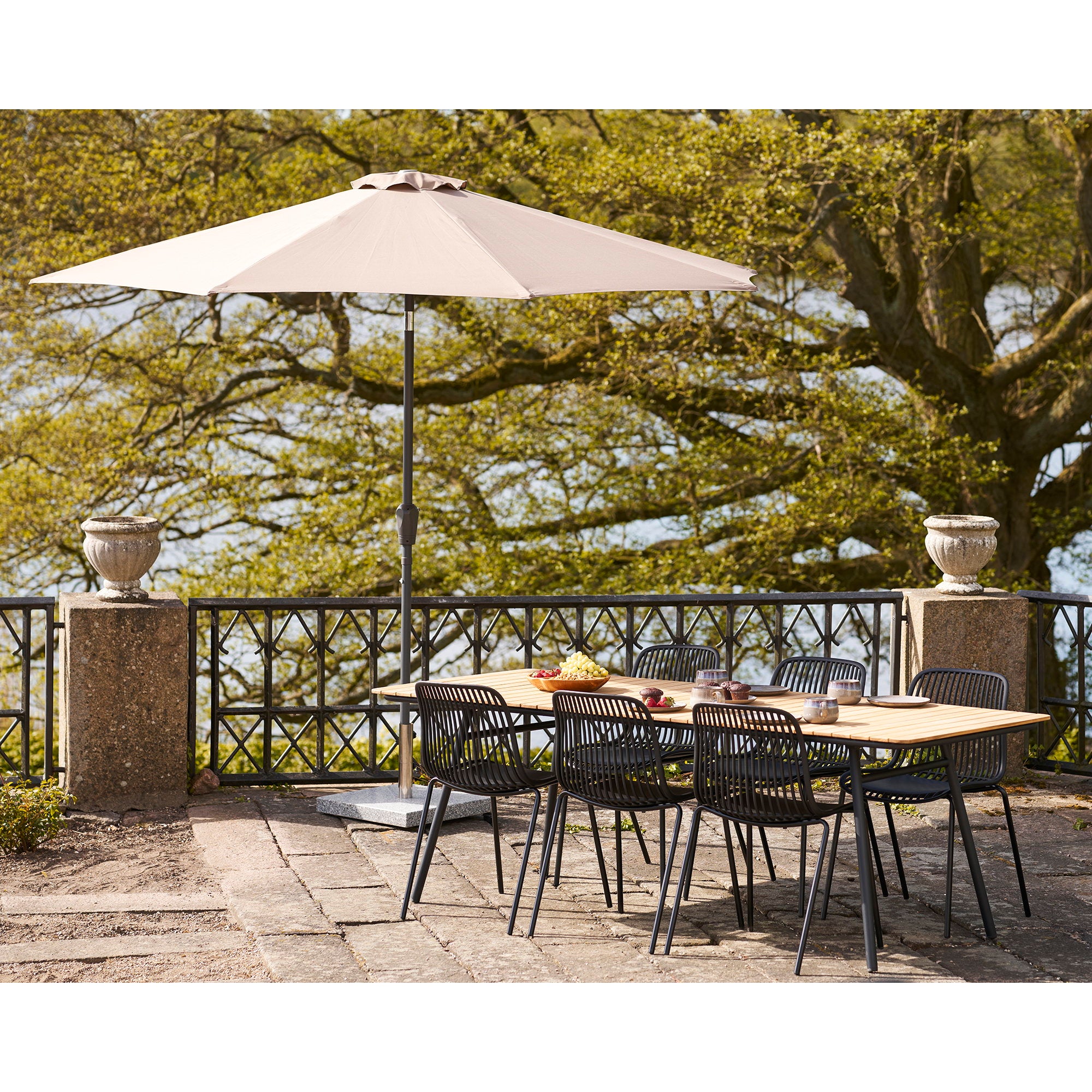 House Nordic Branson Matstol 4 pack Svart