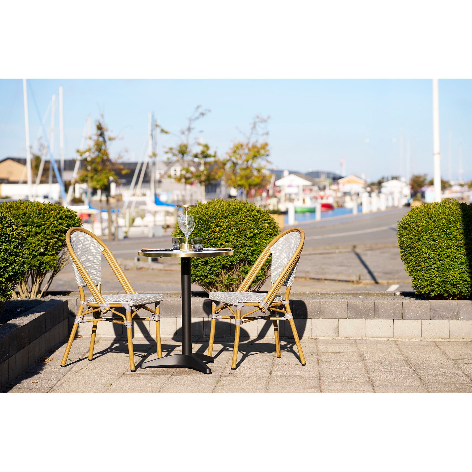 House Nordic Bistro Table Vit / Svart