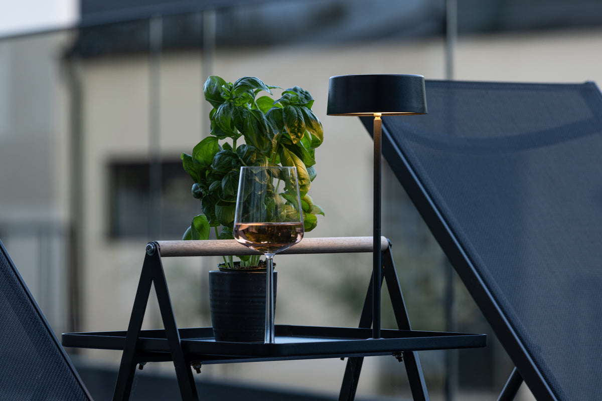 Venture Home Tern Bordslampa svart