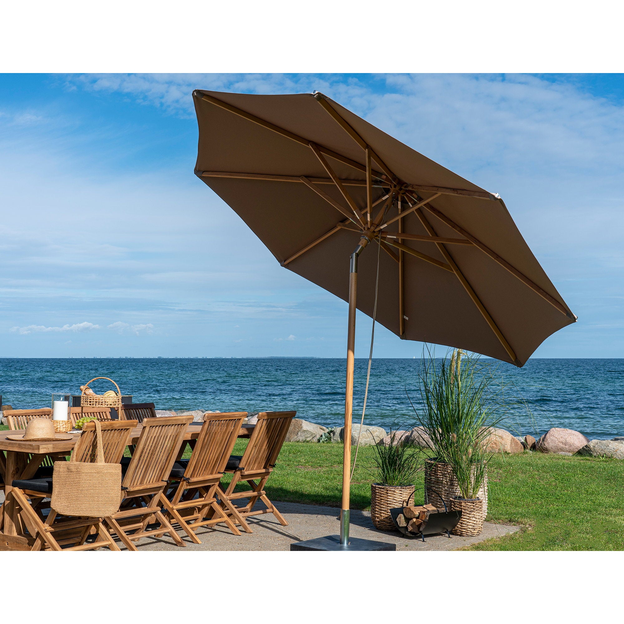 House Nordic Austin Parasol