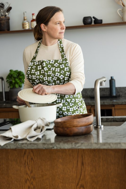 Almedahls Belle Amie, förkläde, mörkgrön