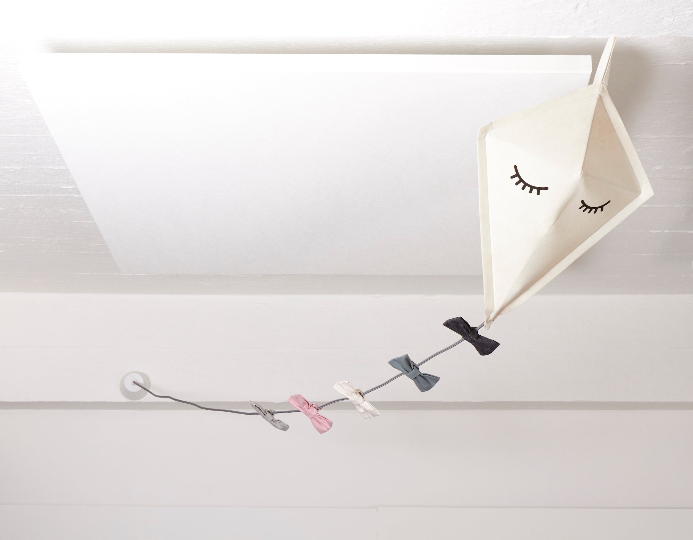 Roommate Kite ceiling textile lampa
