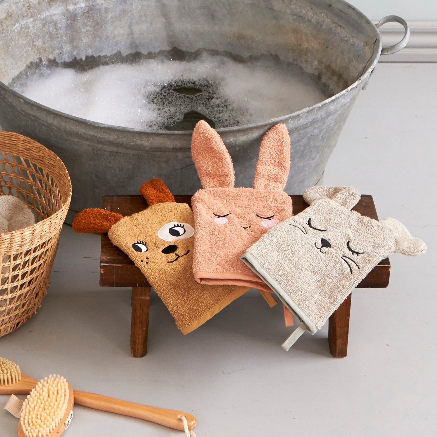 Roommate WASH GLOVES - BUNNY, MOUSE, DOG set med 3