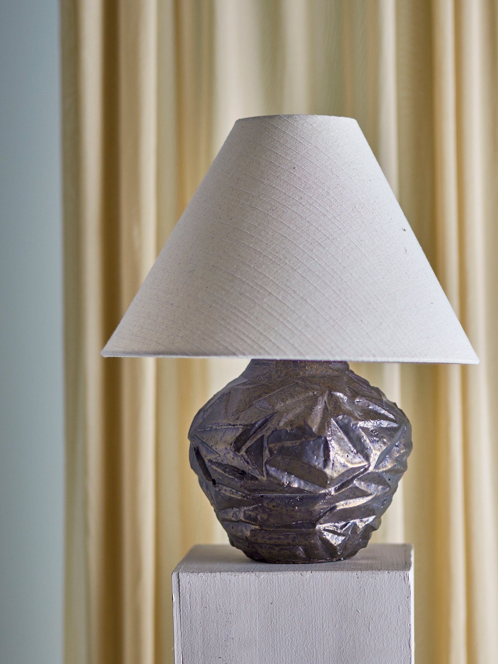 Bloomingville CAROLLA Bordslampa, Brun, Stengods