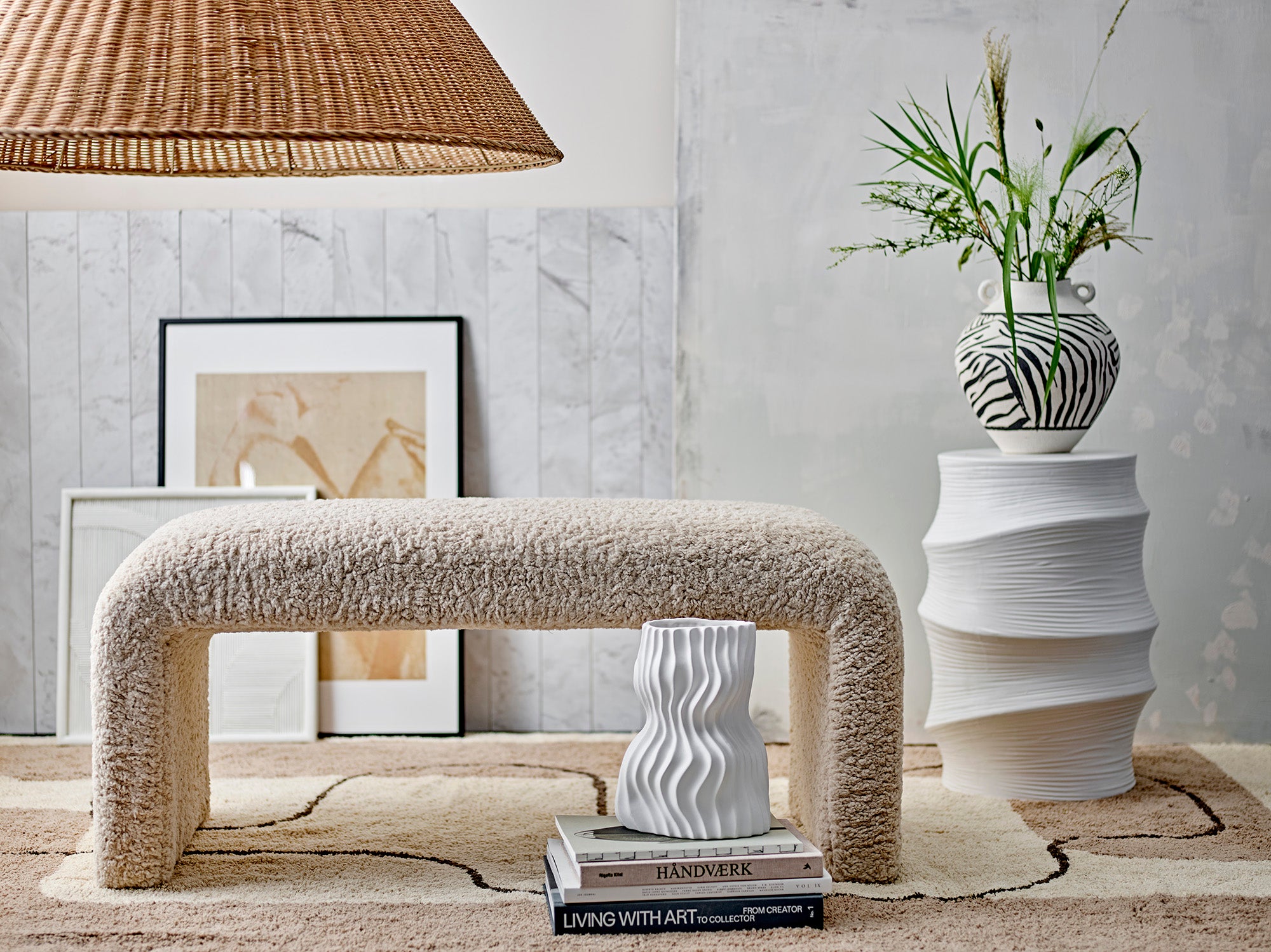 Bloomingville TOGO Vas, Svart, Stengods