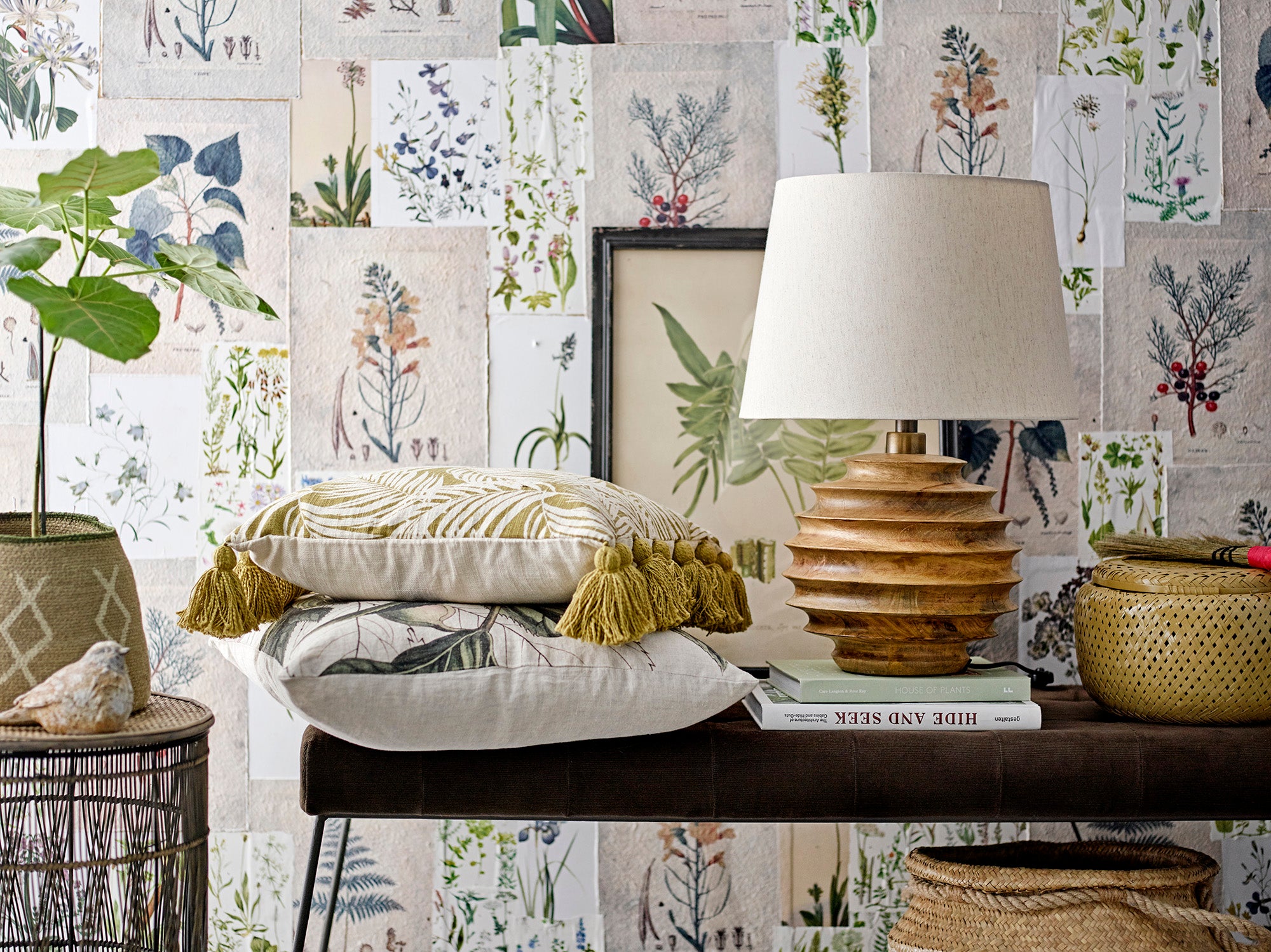 Creative Collection SVALE Bordslampa, Natur, Mangoträ