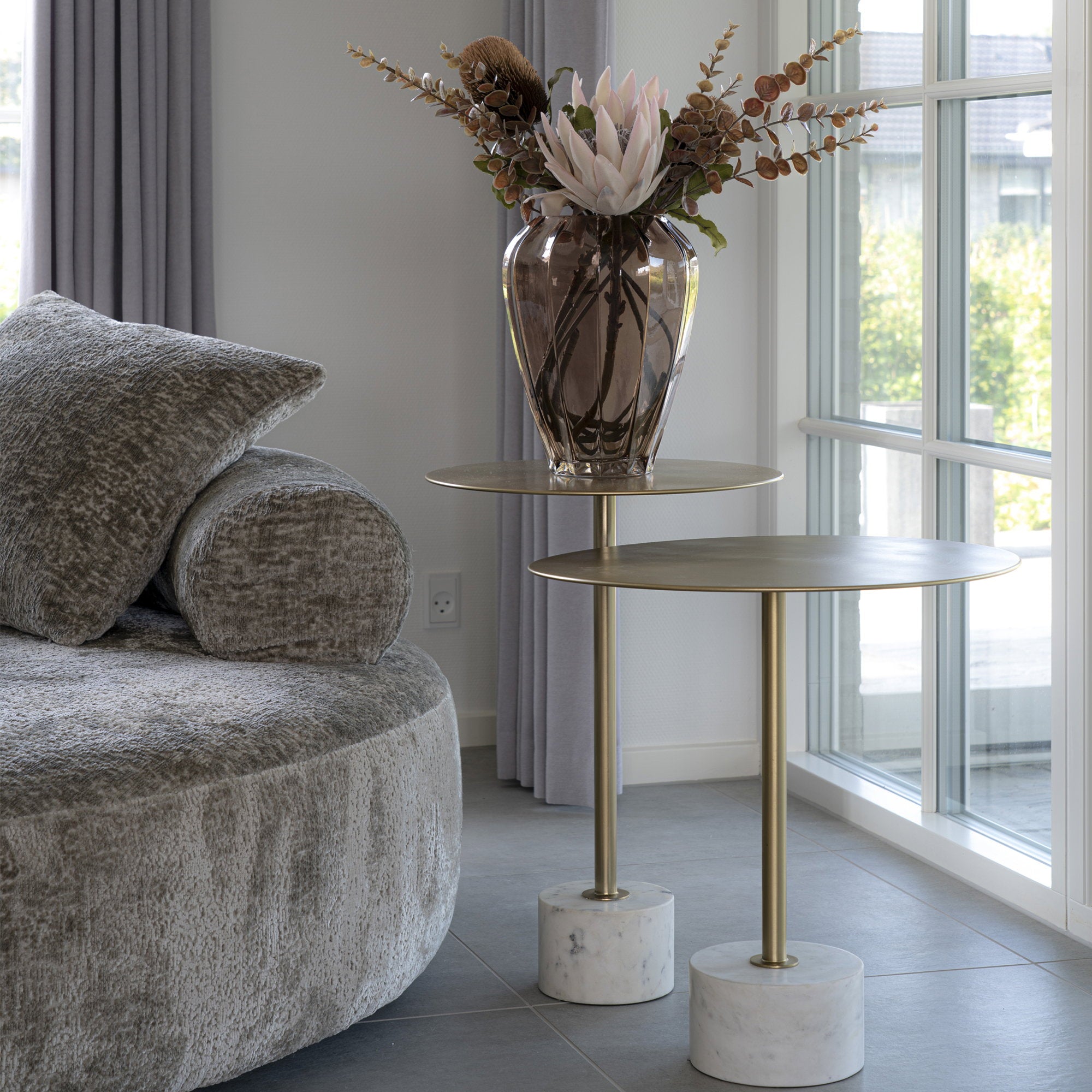 House Nordic Lecco Sidobord Brass / Marble