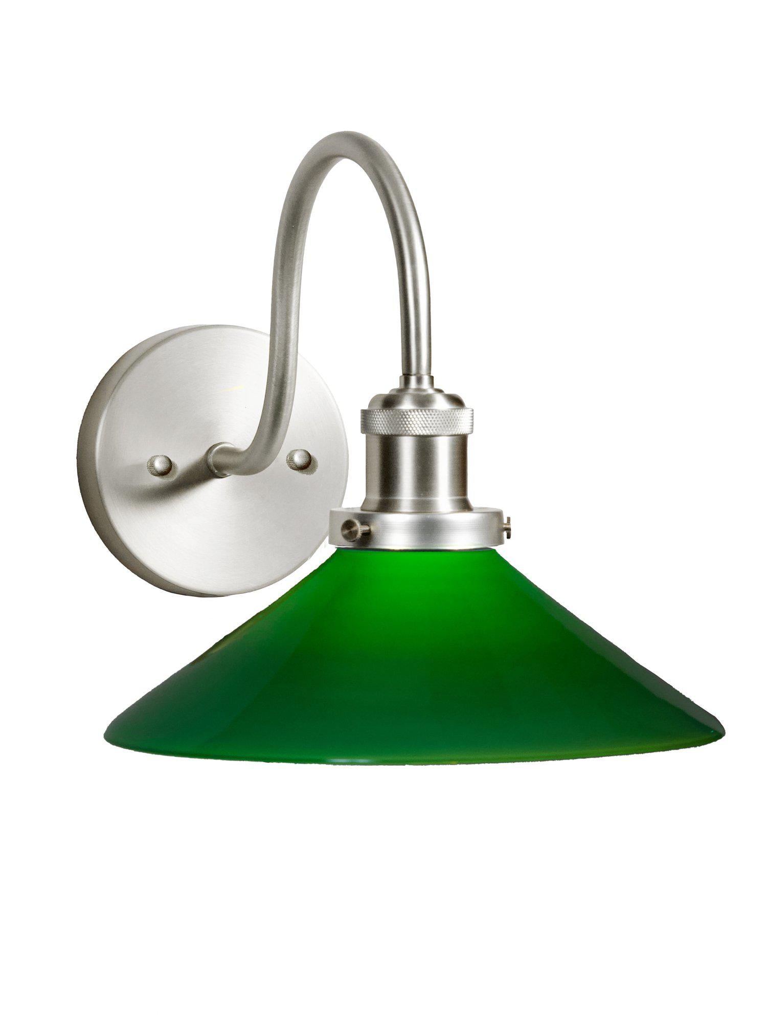 PR Home August Vägglampa Grön Krom 25cm
