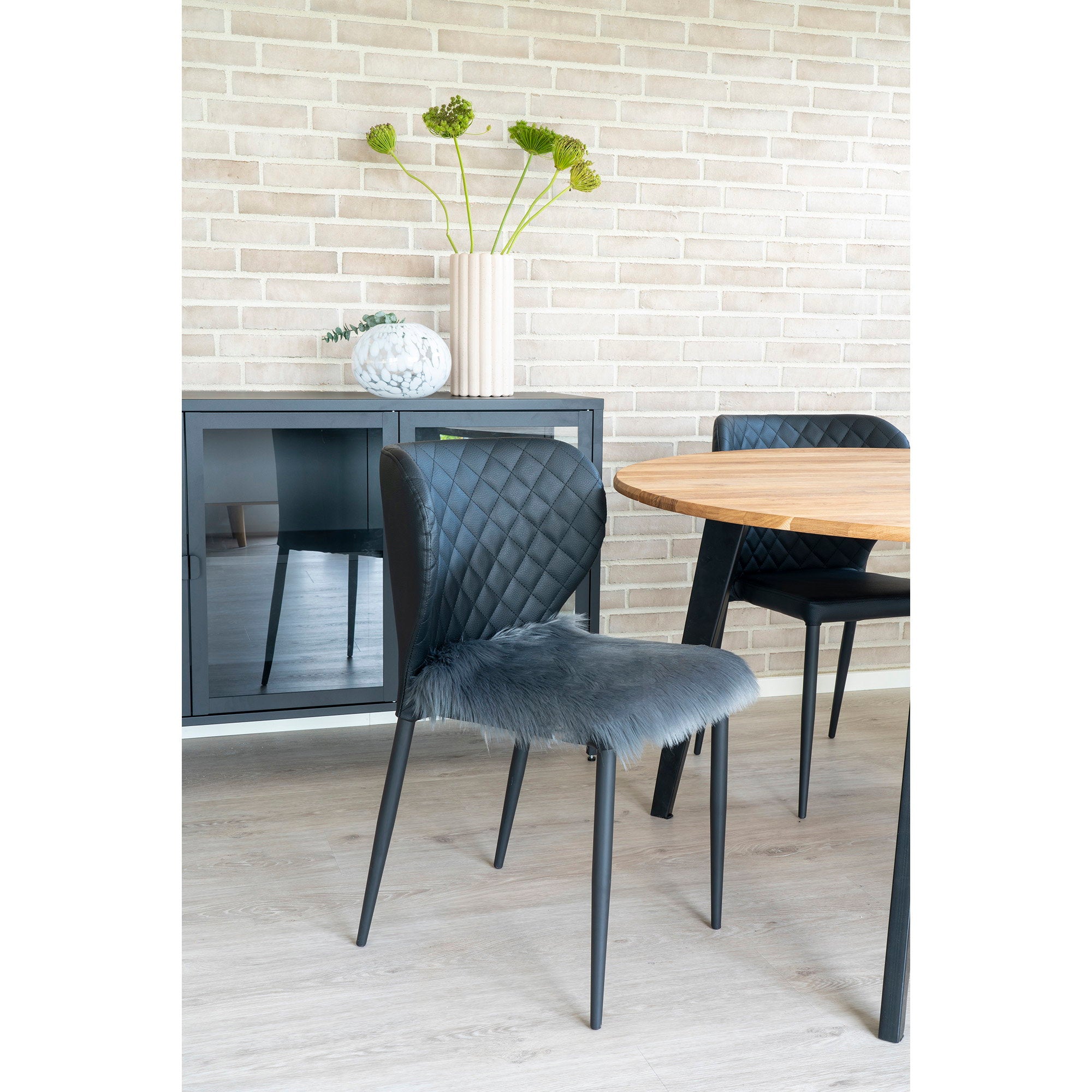 House Nordic Lambskin Seat Artificial Grå