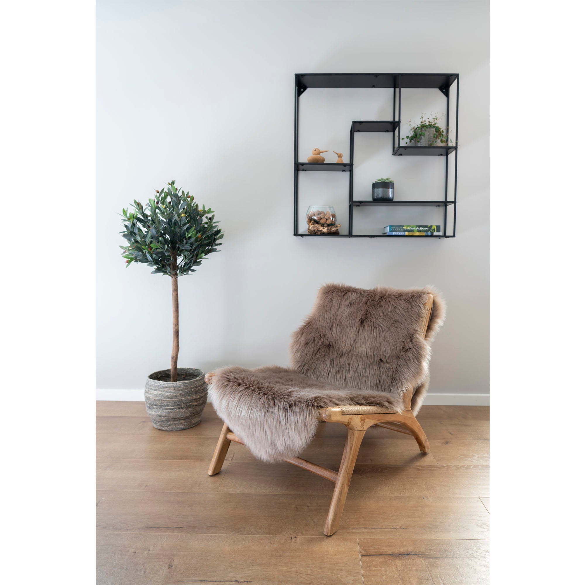 House Nordic Lambskin Artificial Light Brun