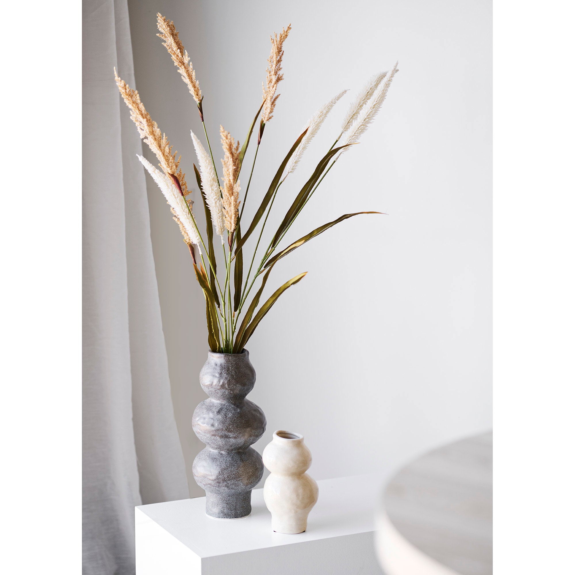House Nordic Vas Beige