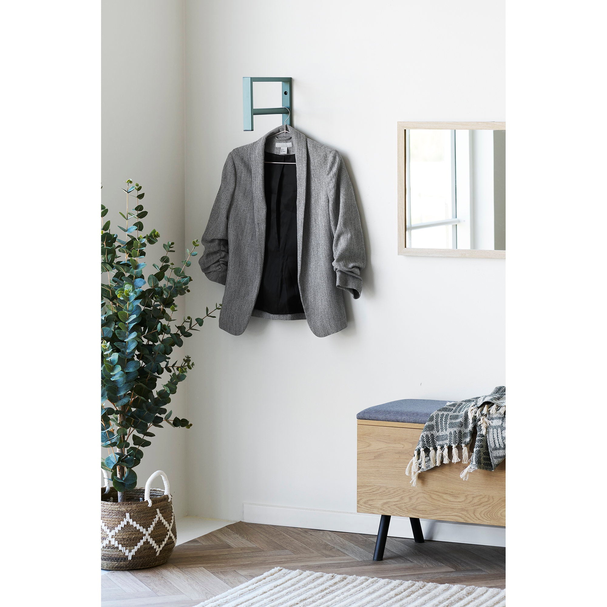 House Nordic Trento Clothes Rack Grön