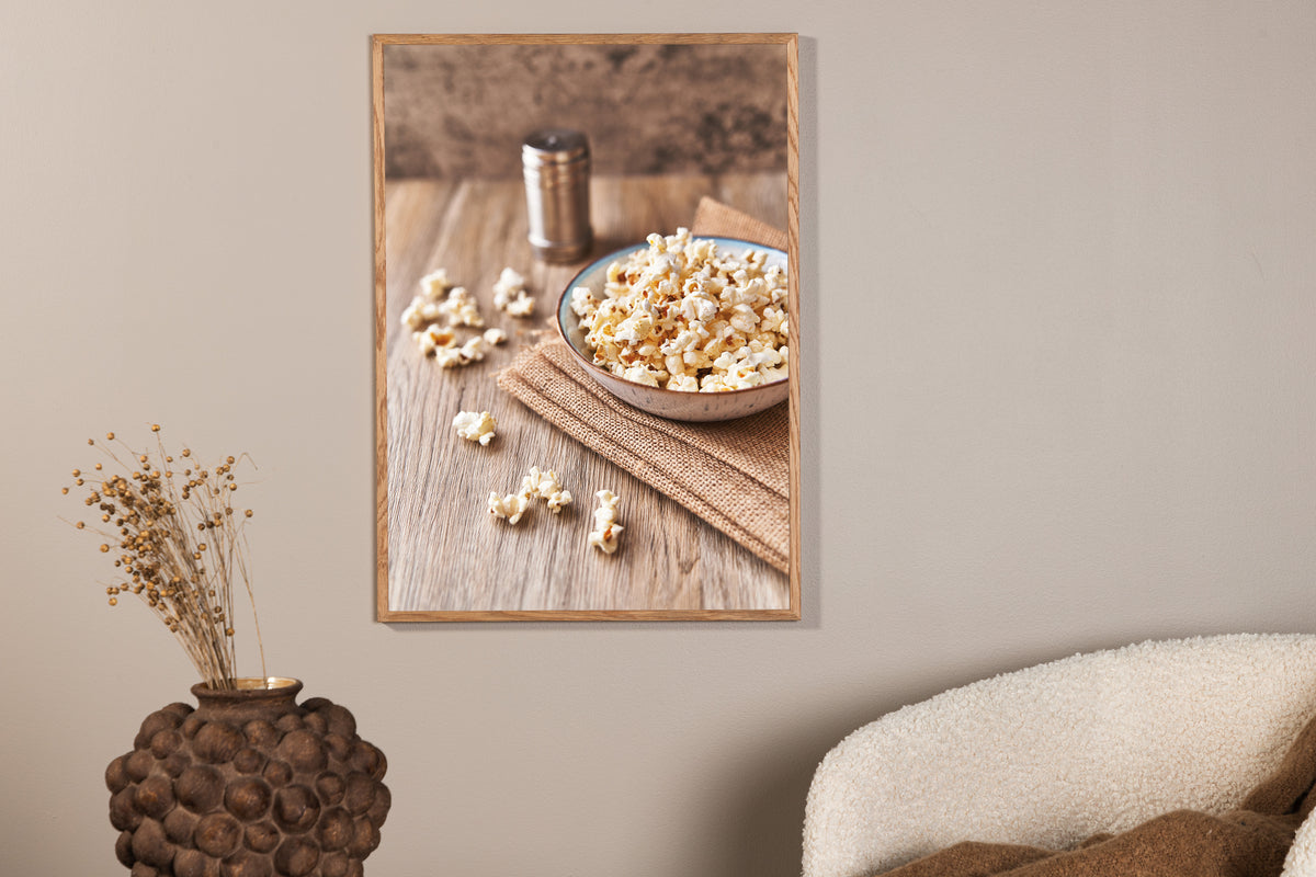 Venture Home Popcorn Posters 50x70 Beige
