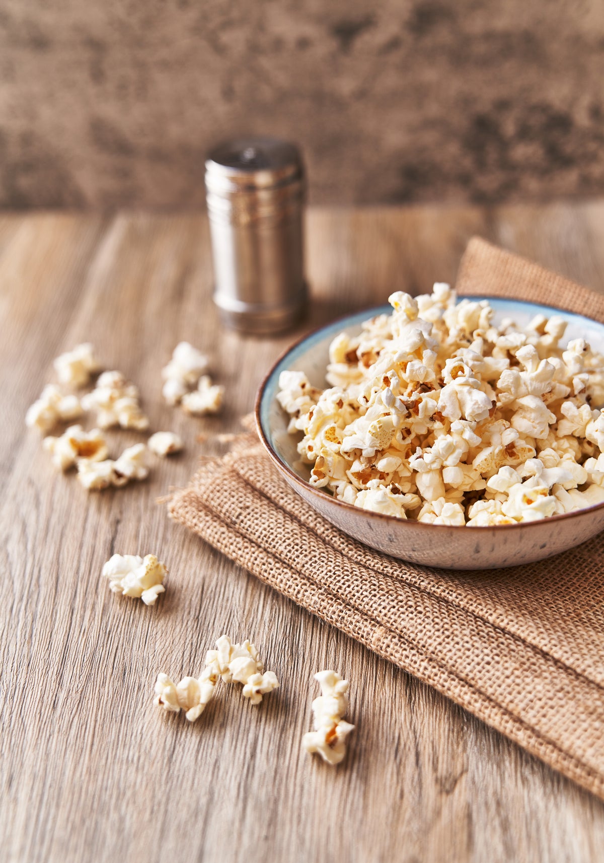Venture Home Popcorn Posters 70x100 Beige