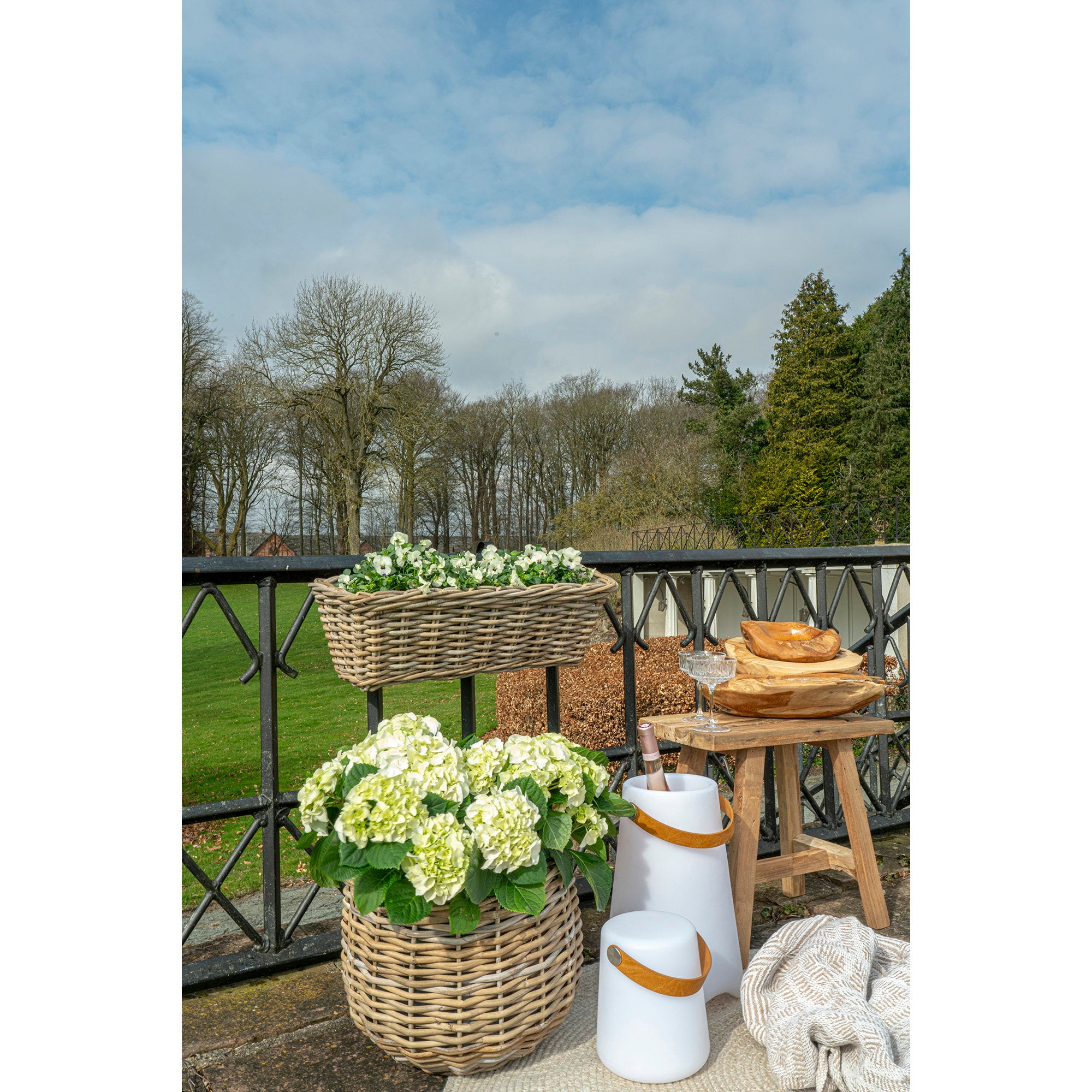 House Nordic Bristol LED Wine cooler