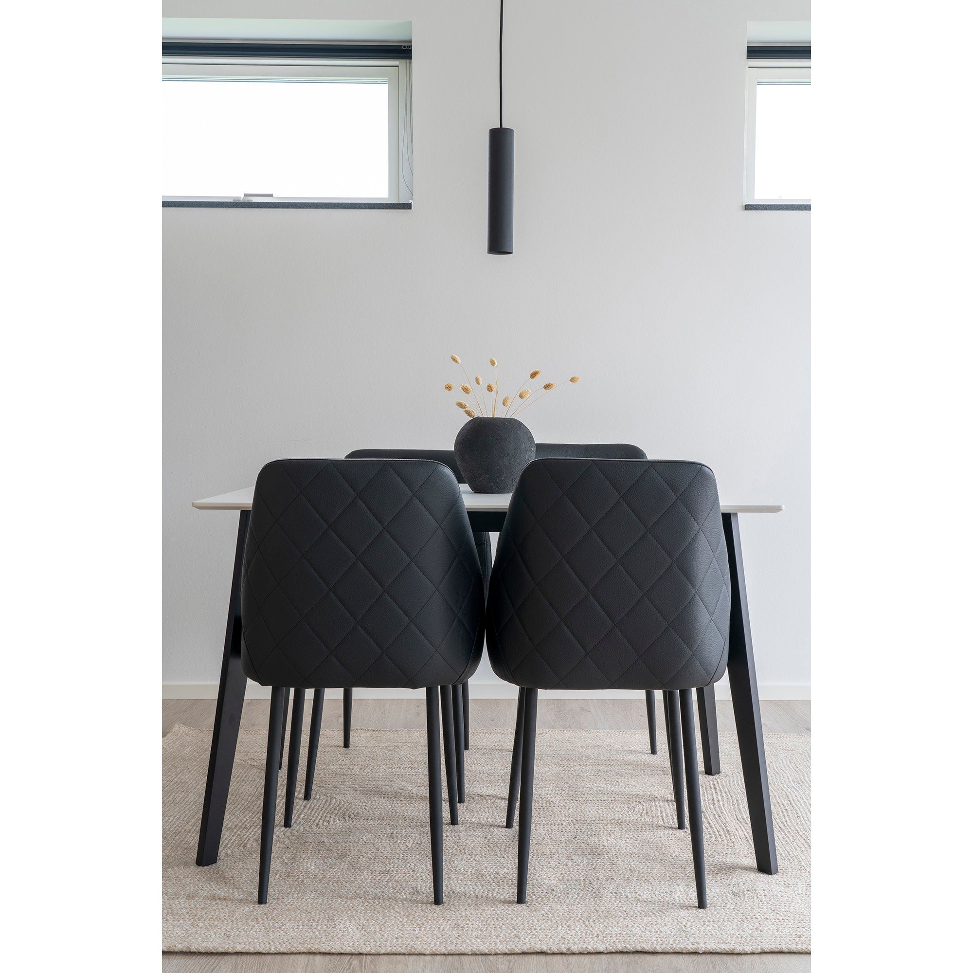House Nordic Paris Taklampa Svart
