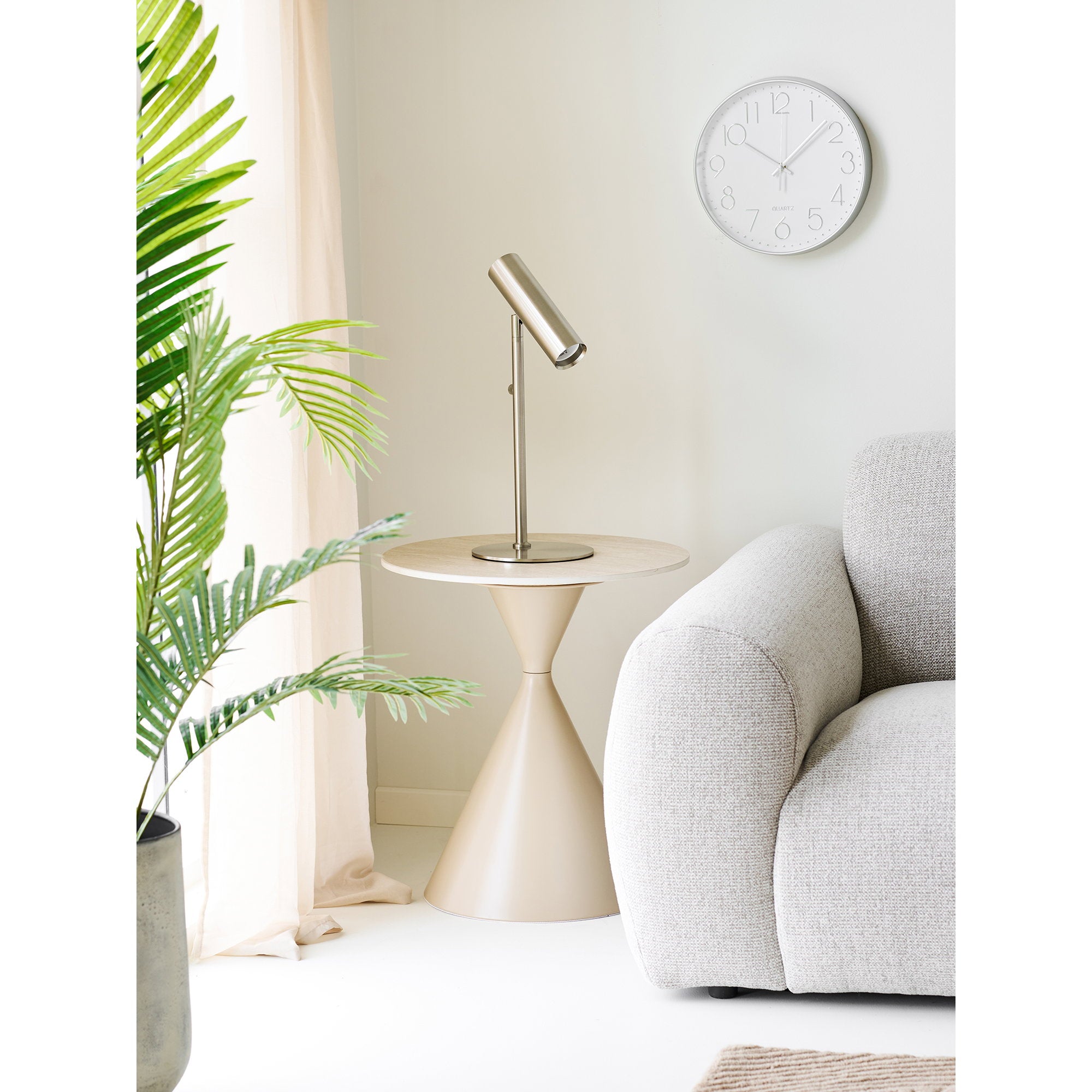 House Nordic Paris Bordslampa Silver