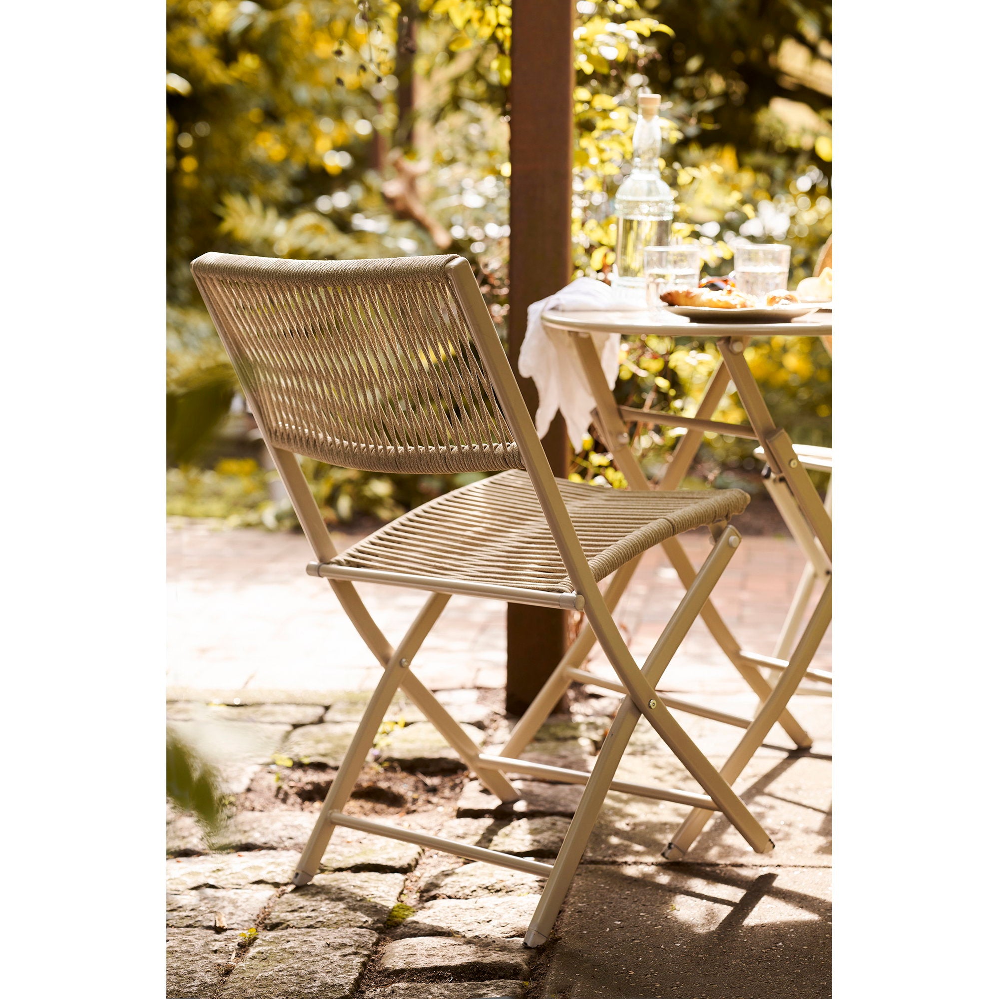 House Nordic Arcas Bistro Set