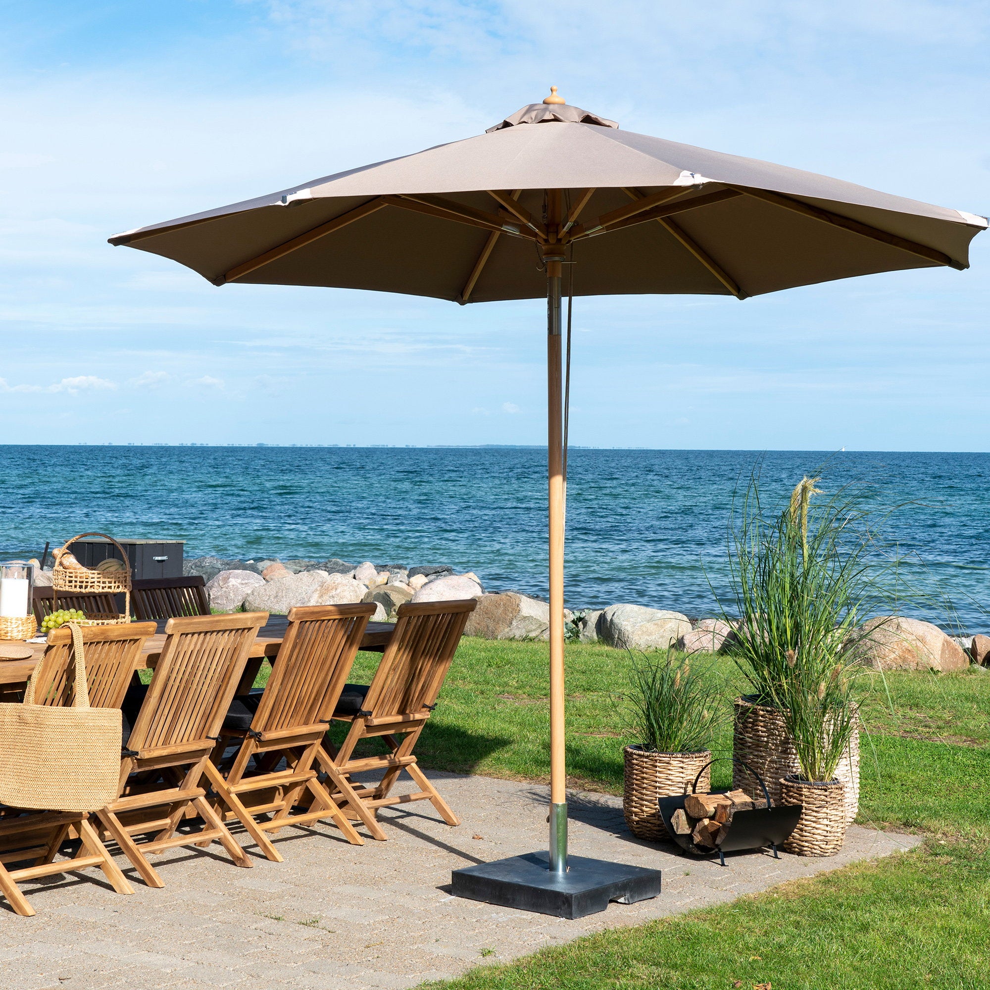 House Nordic Austin Parasol