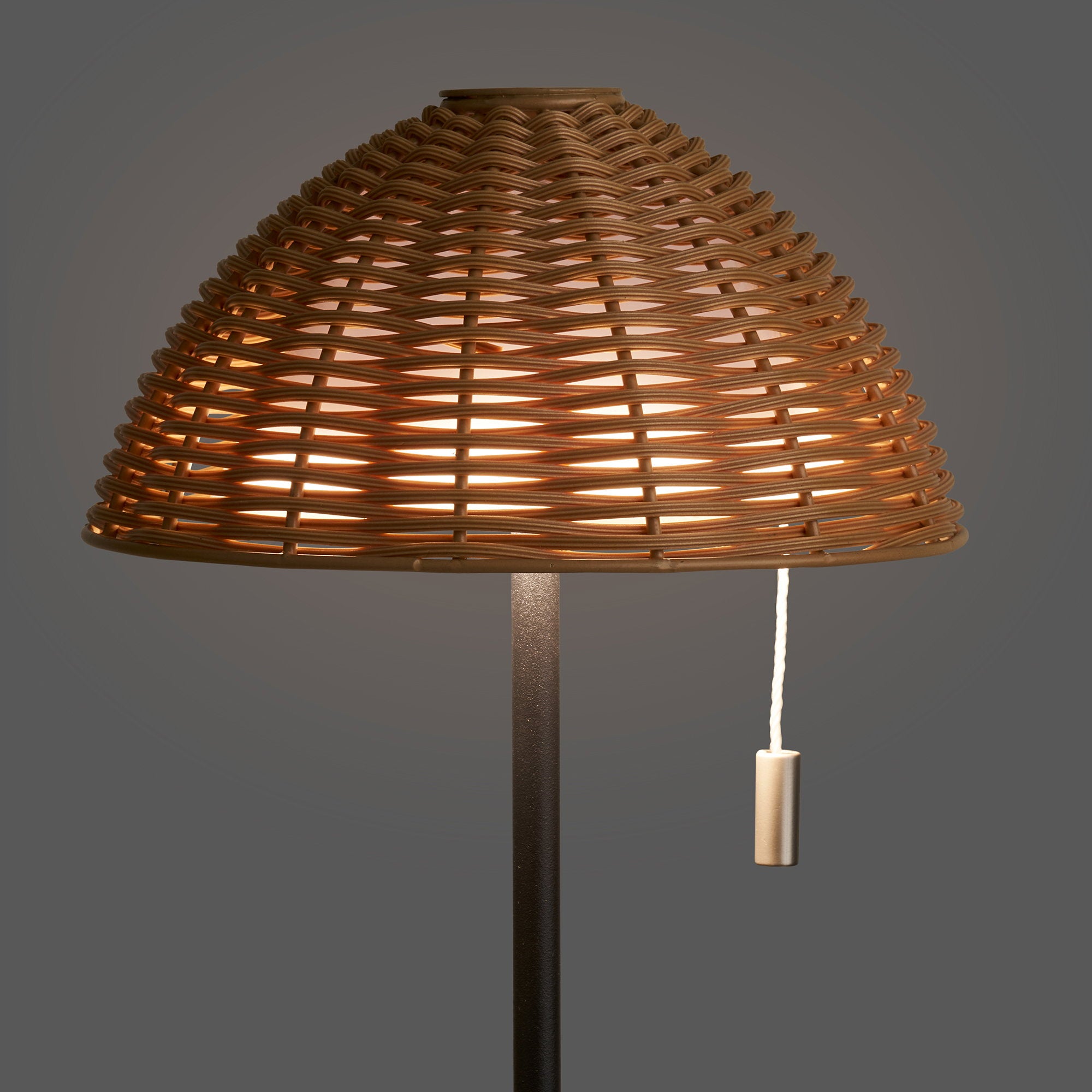 House Nordic Wigan LED Bordslampa