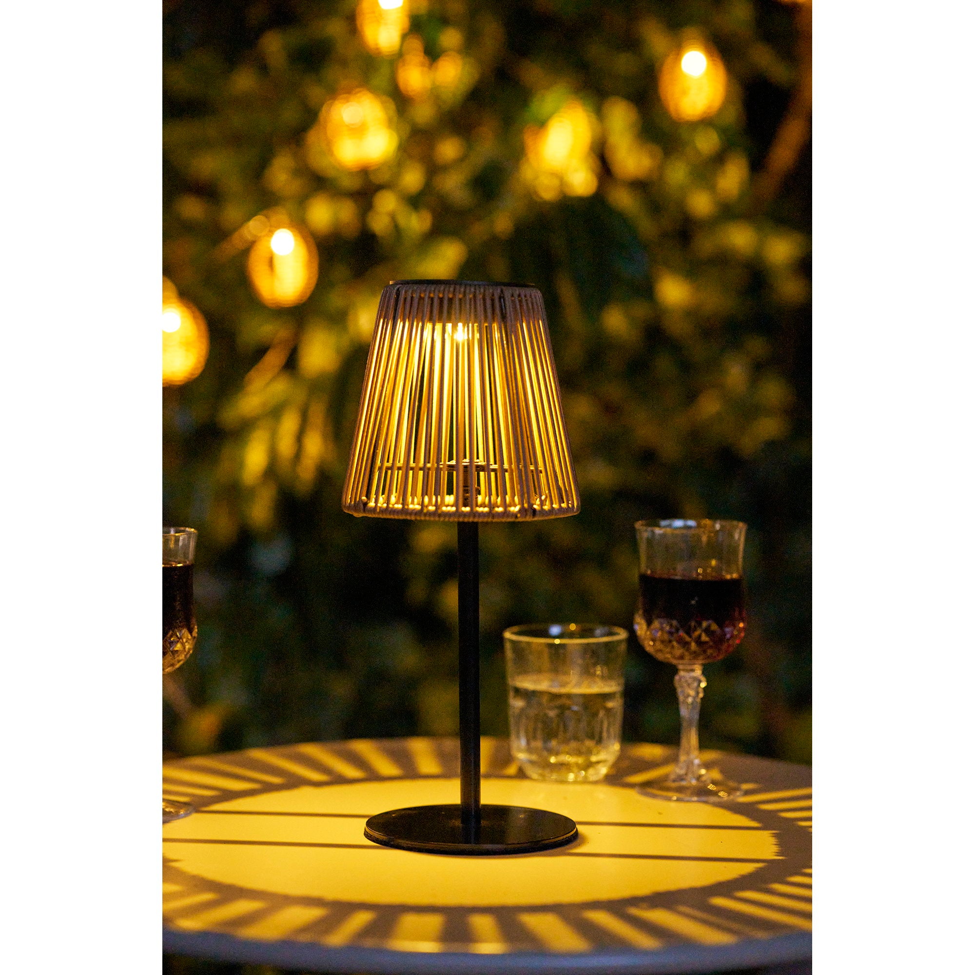 House Nordic Salford Lampa