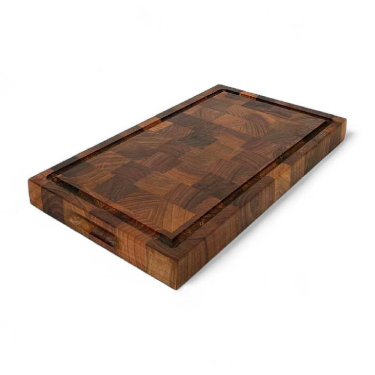 AT-line valnötsbräda i ändträ 450x250x40mm med spår