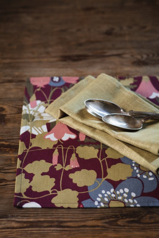 Almedahls Skogen, bordstablett, vinröd, 45x34cm 2-pack