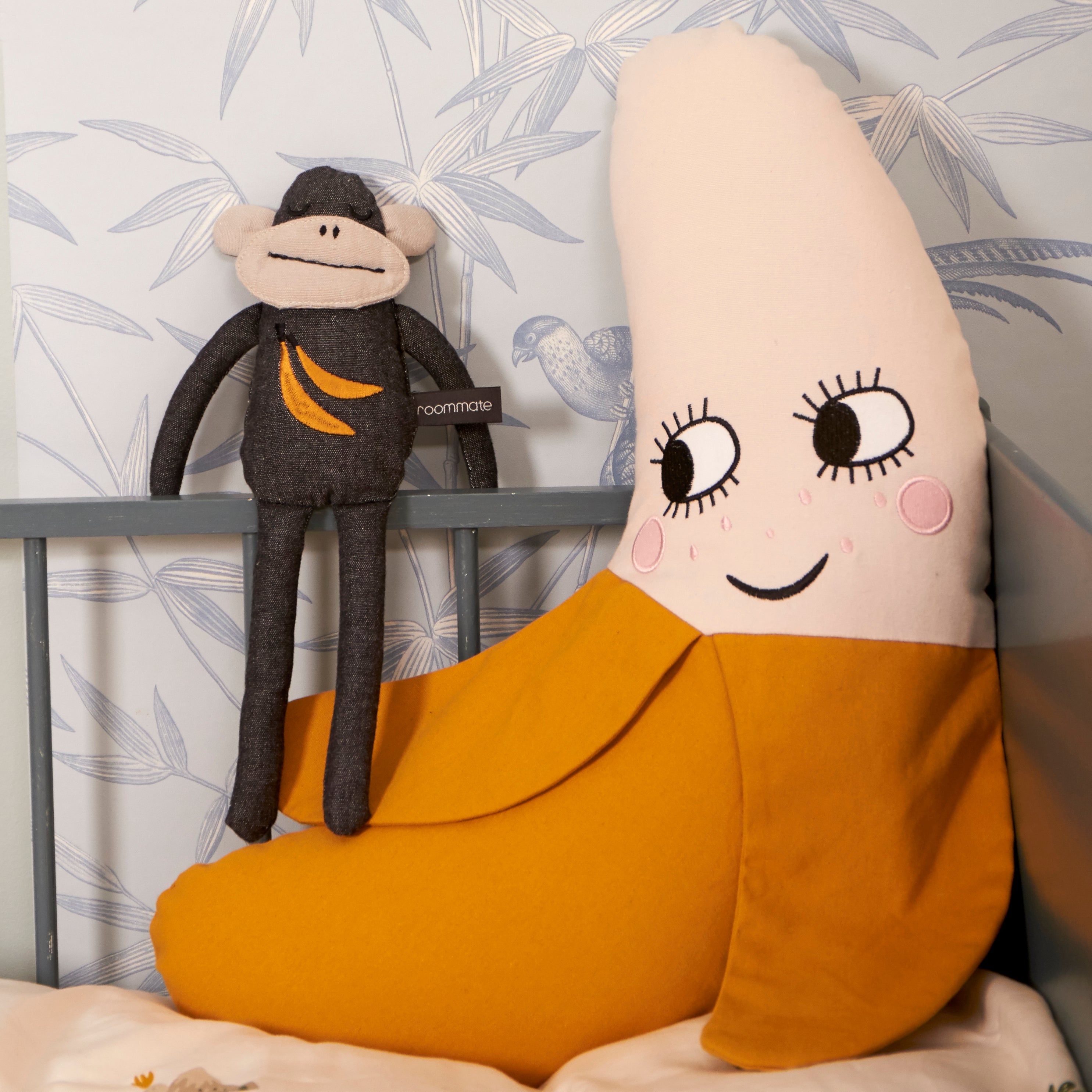 Roommate Banana kudde
