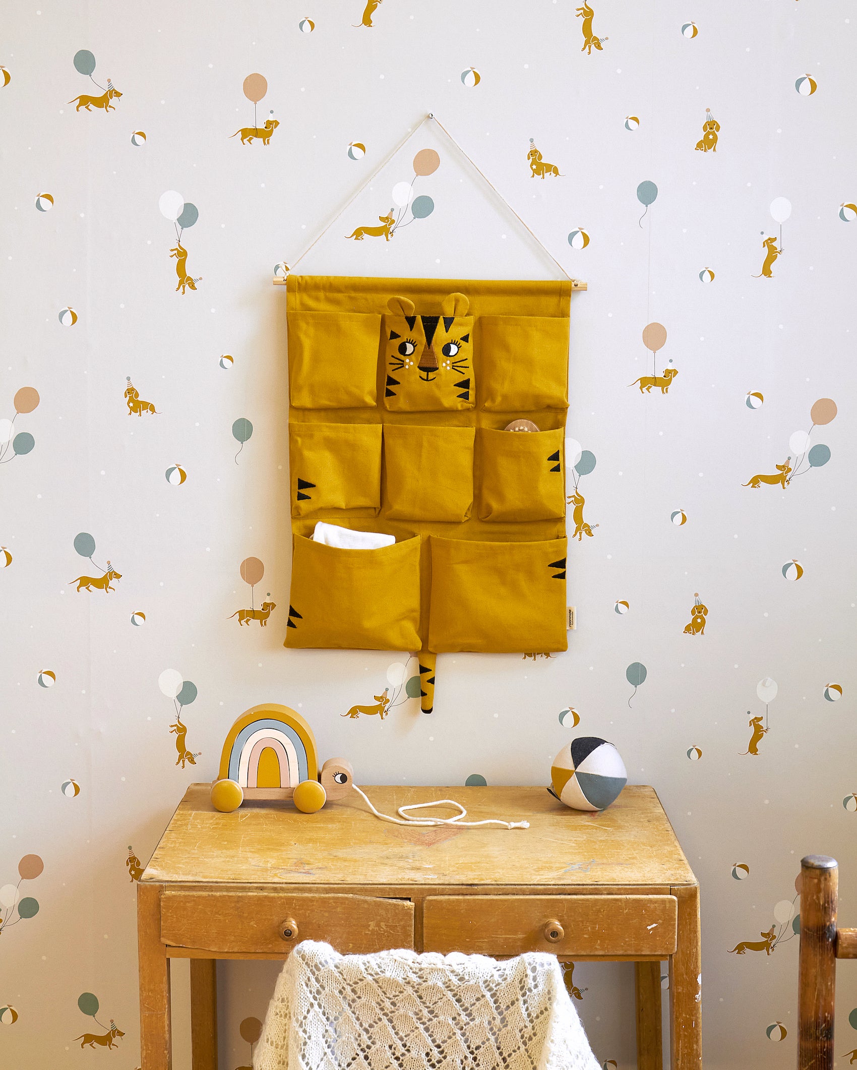 Roommate Wall Organizer Tiger